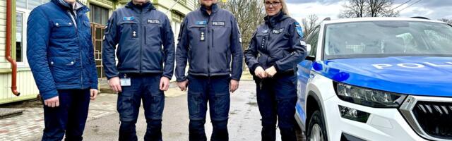 Politseinikud tegid külaskäigu Järva vallavalitsusesse