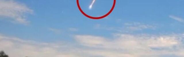 VIDEO | USAs kukkus meteoriit maja peale. Teadlaste sõnul on see vanem kui Maa