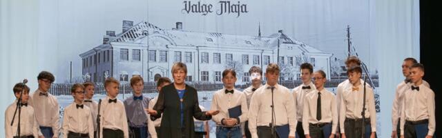 Gustav Ernesaksa Fondi stipendiumi pälvis türilane Tiiu Schüts