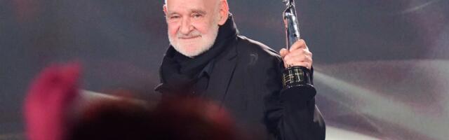 Kuidas hakkama saada Béla Tarrist maha jäänud maailma(de)ga?