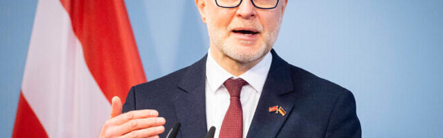Läti kaitseminister astus tagasi