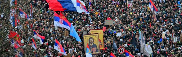 ÜLEVAADE ⟩ Balkanil podisevad mitu riiki