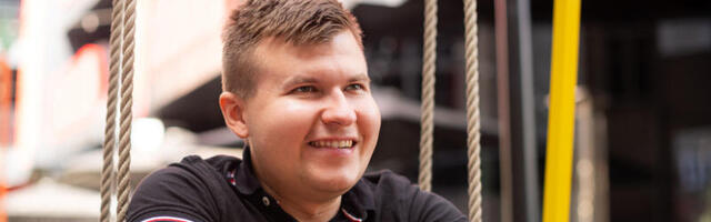 KARL LOONURM neile, kel on raske: naeratus näole. Tuleb edasi pürgida ja panna täiega!