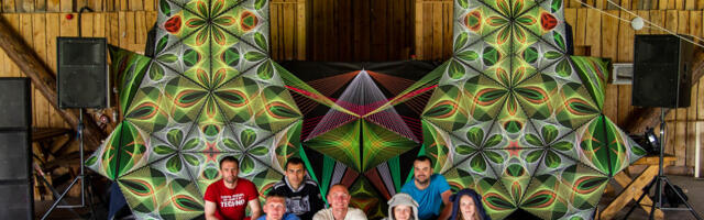 Homme avatakse Tartus kõverpindasid täis näitus