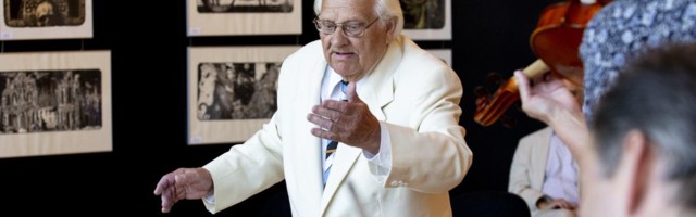 Maestro juhatas oma 85. sünnipäeval orkestrit