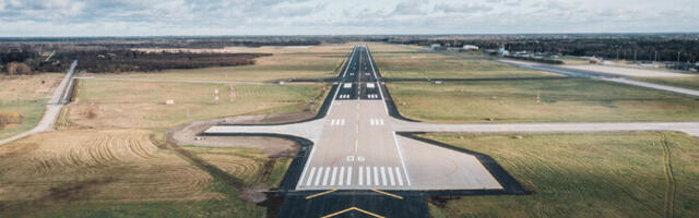 В Эмари вновь открыта взлетно-посадочная полоса