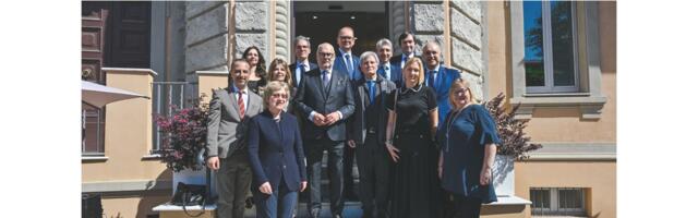President Karis kohtus Vatikani riigisekretäriga