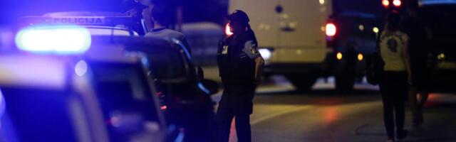 NOVOSAĐANI BEŽALI, SPASAVALI ŽIVE GLAVE U SPLITU! Oko 50 crnokošuljaša upalo na srpsku svečanost, nastao je HAOS! Oglasila se hrvatska policija