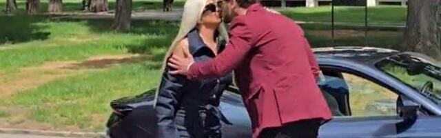 DARA BUBAMARA NE PUŠTA MLAĐAŠNOG DEČKA OD SEBE! Uselio se kod nje, pa upoznala svekra i svekrvu! Evo kako su reagovali na skandal s porukom