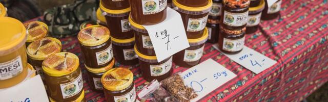 Kas Eesti mett enam ei saagi? Jahe kevad pani mesinikud raskesse seisu Kas Eesti mett enam ei saagi? Jahe kevad pani mesinikud raskesse seisu