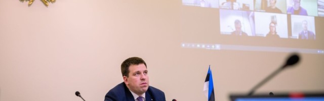 Peaminister Ratas arutas videosilla vahendusel kaubandusettevõtetega koroonaviiruse leviku tõkestamist