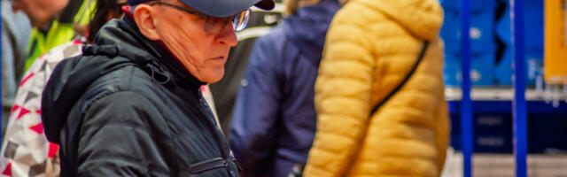 Galerii: uus ehituspood meelitas massid kohale