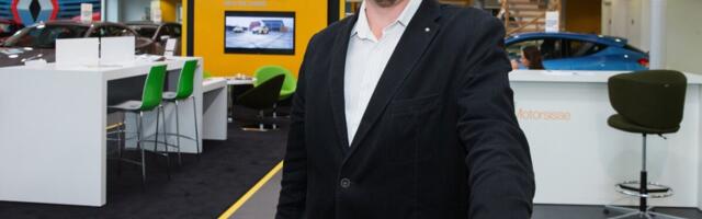 Uute autode müük seisab inimeste kindlustunde taga. “Armatuuris juba ammu tuli põleb, aga ta ootab palgapäeva”