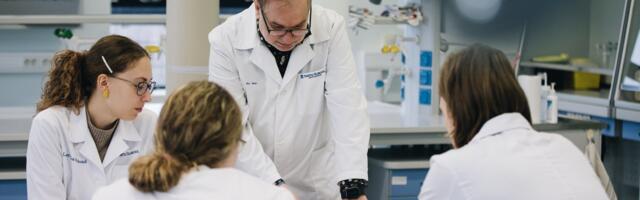 Tartu Ülikool toetab võimekaid esmakursuslasi praktiliste lisaõpivõimalustega