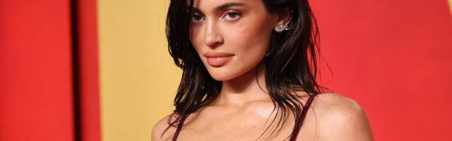 „Palun võta see lugu maha.“ Tõsielustaar Kylie Jenneri lauljadebüüt saab internetis teravat kriitikat