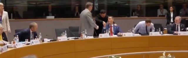 VIDEO: kõik tõusid Zelenski auks püsti, välja arvatud Hispaania peaminister