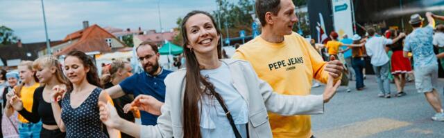 “Juubelikihlad” algavad raamatu esitluse, Jääääre ja Regati muusika ning pika laua peoga