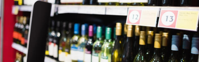 Kohtutäitur pani oksjonile võlgadesse uppuva alkoholimüüja varad