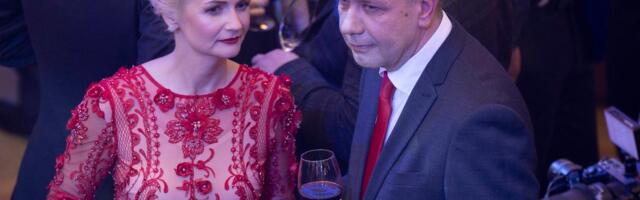 Kleit on valmimas! Avalikkuse eest taandunud Siret Kotka sõuab peagi kihlatuga abieluranda