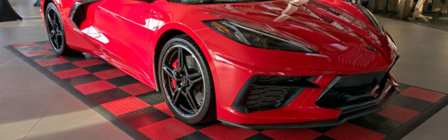 99 000-125 900 €: uus Corvette saabus Eestisse