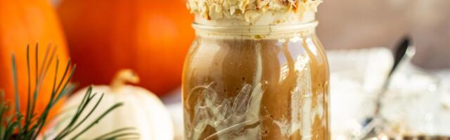 Head vahtrasiirupipäeva! Valmistage üks kosutav late