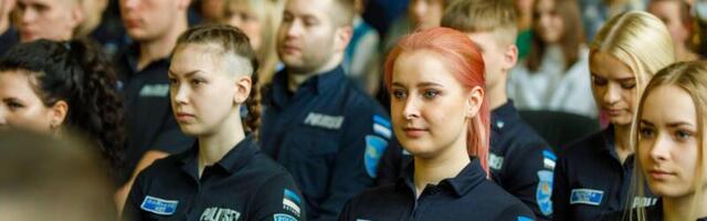 HAKKAKS POLITSEINIKUKS? Sisekaitseakadeemia lõpetas 49 uut politseinikku