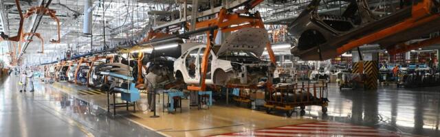 Vene autotehased plaanivad kriisi tõttu üle minna neljapäevasele töönädalale