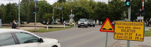 Jõhvi raudteeülesõidukoha remondi tõttu tuleb Tartu suunal teha suurem ring