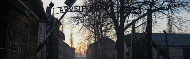 Ajaloolane Auschwitzi vabastamisest_ laager on hoiatus genotsiidi eest ja mälestuspäeval Putini-sugusele jätisele kohta pole