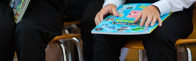 „Hakkasime pojale tähti õpetama kaheaastasena.“ Kuidas valida kool ja korraldada lapse esimesse klassi minek? Kolme pere lood