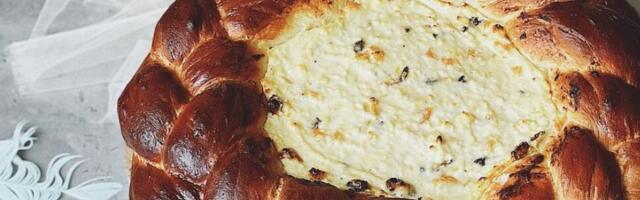 RETSEPT: VÄLJAST KRÕBE, seest pehme juustukoogitäidisega kringel