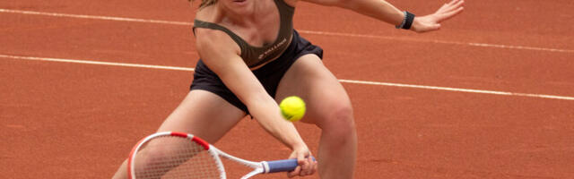 Neli matšpalli kasutamata jätnud Malõgina kaotas poolfinaalis