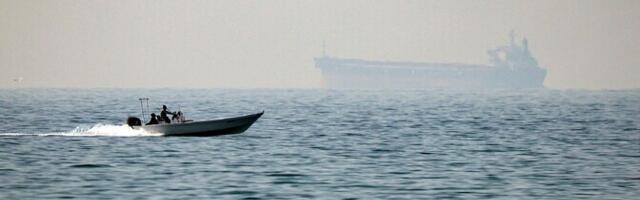 Reuters: Iraan keelas laevadel Hormuzi väina läbimise