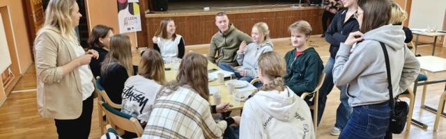 Projektikoostamise ja -juhtimise koolitus andis Valgamaa noortele praktilised tööriistad oma ideede elluviimiseks