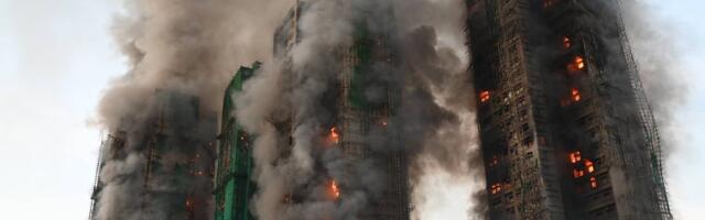 VIDEO | Hongkongi tornelamukompleksis möllab tohutu tulekahju