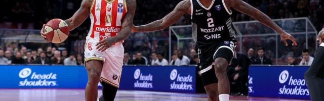 POVREDIO SE KODI MILER MEKINTAJER: Zvezdin igrač se na štakama vratio iz Barselone!