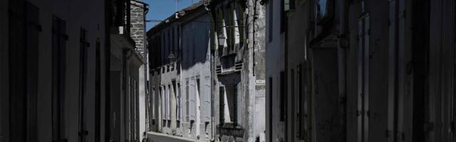 Prantsusmaa saarel rammis mees autoga kümmet inimest, mitu sai raskelt viga