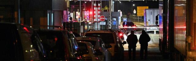 Stanje na granicama tokom večeri: Kamioni na Batrovcima čekaju 4 sata, evo kakva je situacija za putnička vozila