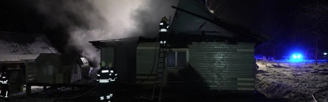 Reporter: Viljandimaal läks öösel elumaja põlema