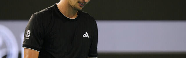 Sinner alistas Zverevi seitsmendat korda järjest, finaalis ootab Lehecka