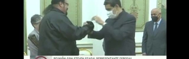 Reporter: Venezuela president Nicolas Maduro lõi Steven Seagalit rusikaga kõhtu