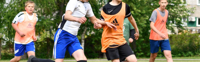 Fotod: Virtsus lustis Lastekaitsepäeva jalgpalliturniiril 170 inimest