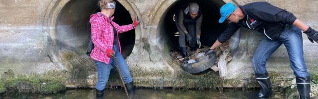 Soolikaoja puhastamine pisiprügist tõi tulemuseks 380 kg jäätmeid