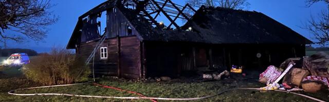 Põleng algas ilmselt murutraktorist