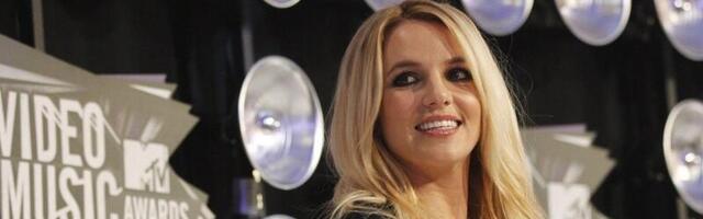 „Nad on minu vastu väga julmad olnud.“ Britney Spears pages paparatsode eest Mehhikosse elama