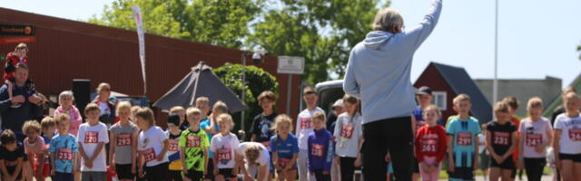 GALERII | Kõrgessaares joosti traditsioonilist jaanijooksu