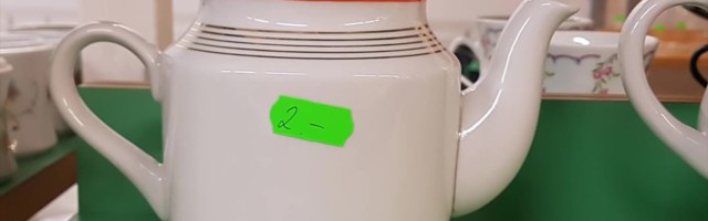 Reporter: Kasutatud toidunõude kauplus sai endale huvitava tunnuslaulu!