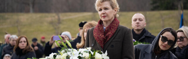 GALERII | Täna meenutati märtsiküüditamise ohvreid