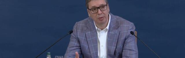 UŽIVO VUČIĆ SE OBRAĆA JAVNOSTI: Poziv na dijalog nije hir ni trik, već suština demokratije! U poslednjih 15 meseci javno sam zvao 154 puta na razgovor