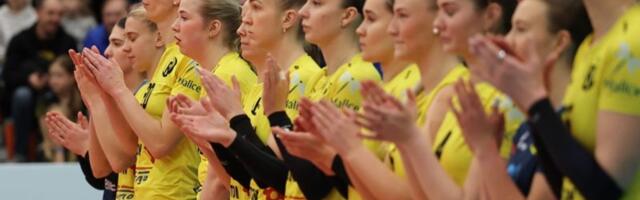 Taas täissaali kohale meelitanud Rae Spordikool/VIASTON kaotas Praha naiskonnale avageimi